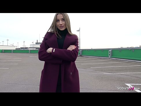 ❤️ SCOUT ALLEMAND EST UN RÊVE TOUCHANT STEELE, PARKING TELLTALE ET SEXY POUR L'ARGENT ❤️ Porno at us ❌❤