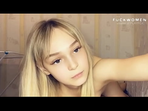 ❤️ Une écolière insatiable fait une fellation à sa camarade de classe. ❤️ Porno at us ❌❤